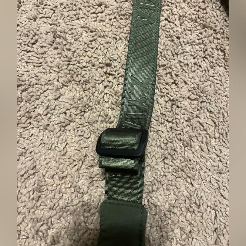 Zyia Olive Green Crossbody Bag - Picture 4 of 4